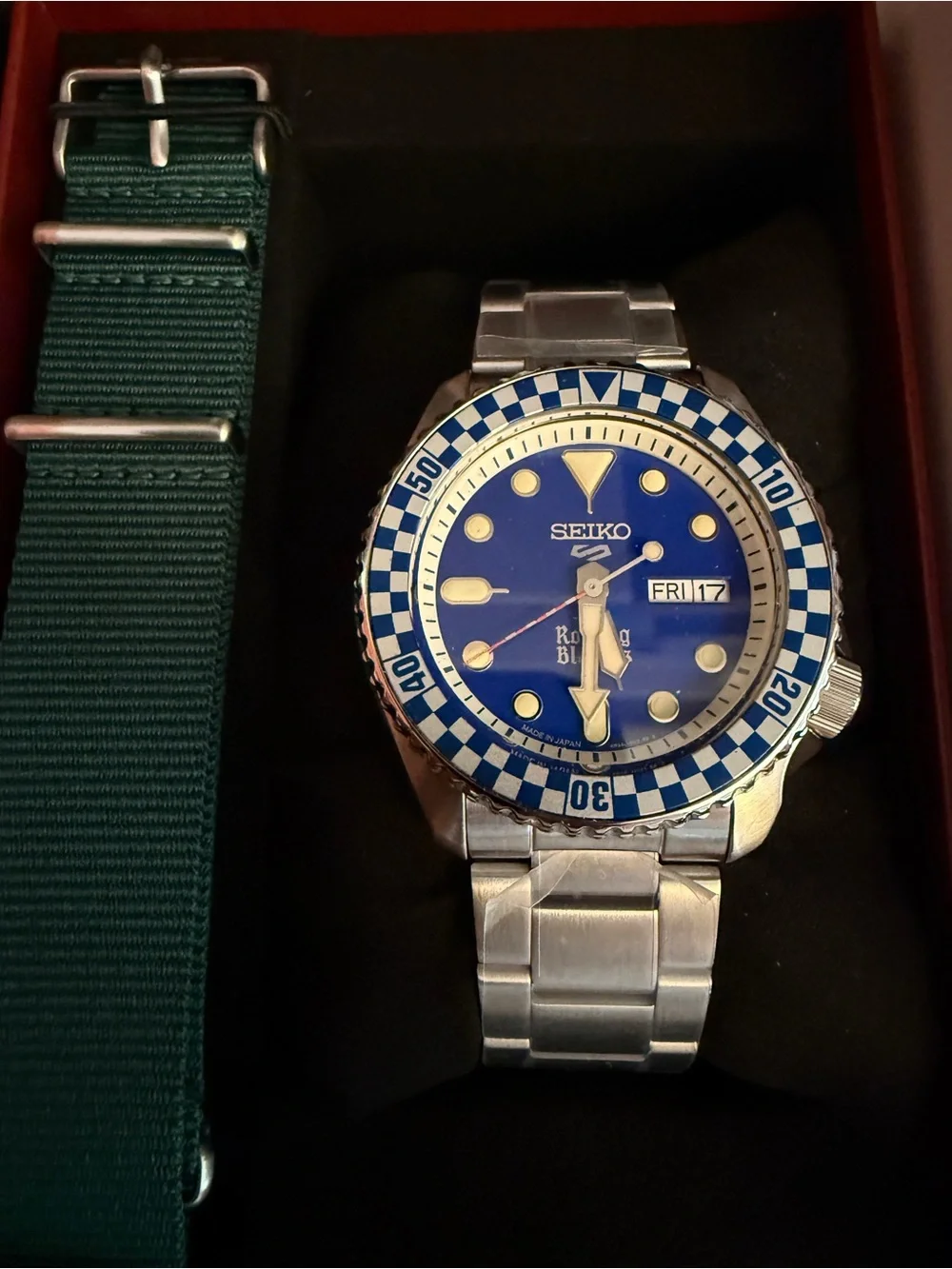 New 2026 Seiko Rowing Blazers Wind Vintage Blue/White Dial Limited Edition Watch